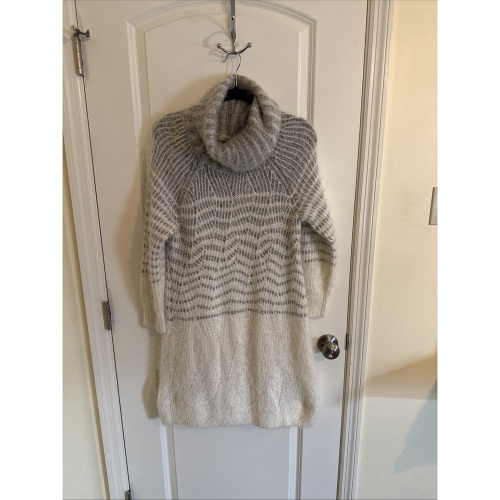 Sleeping on Snow Anthropologie Shelby Eyelash Alpaca Turtleneck Sweater Dress LP